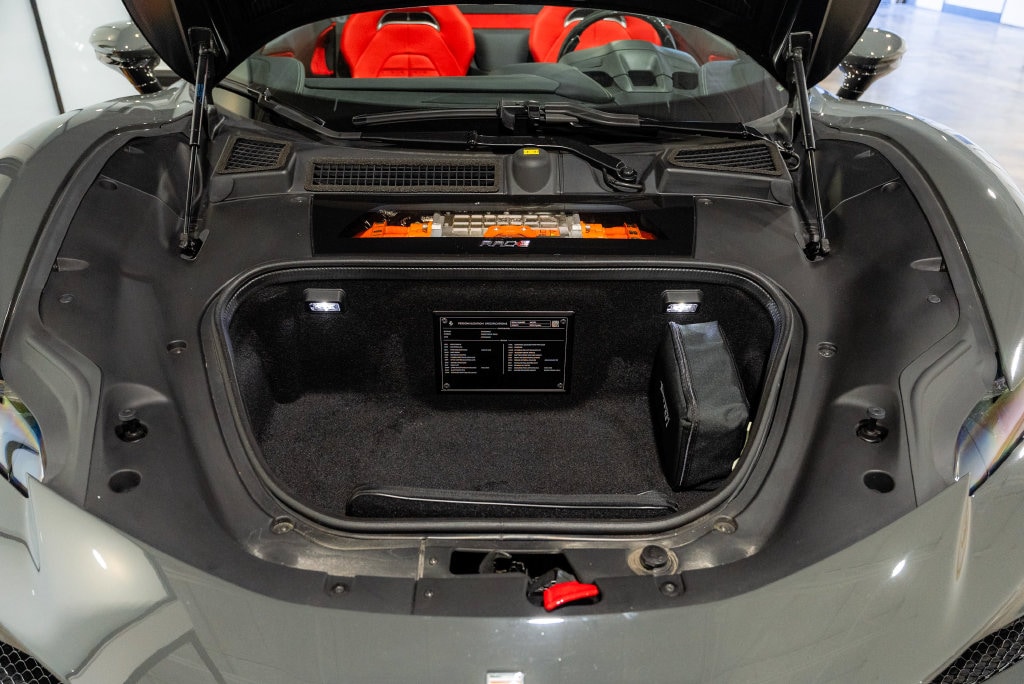 2024 Ferrari SF90 Base - Photo 16