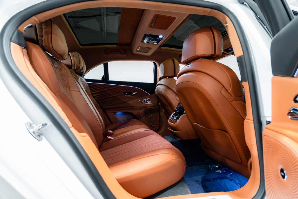 2023 Bentley Flying Spur Mulliner - Photo 113