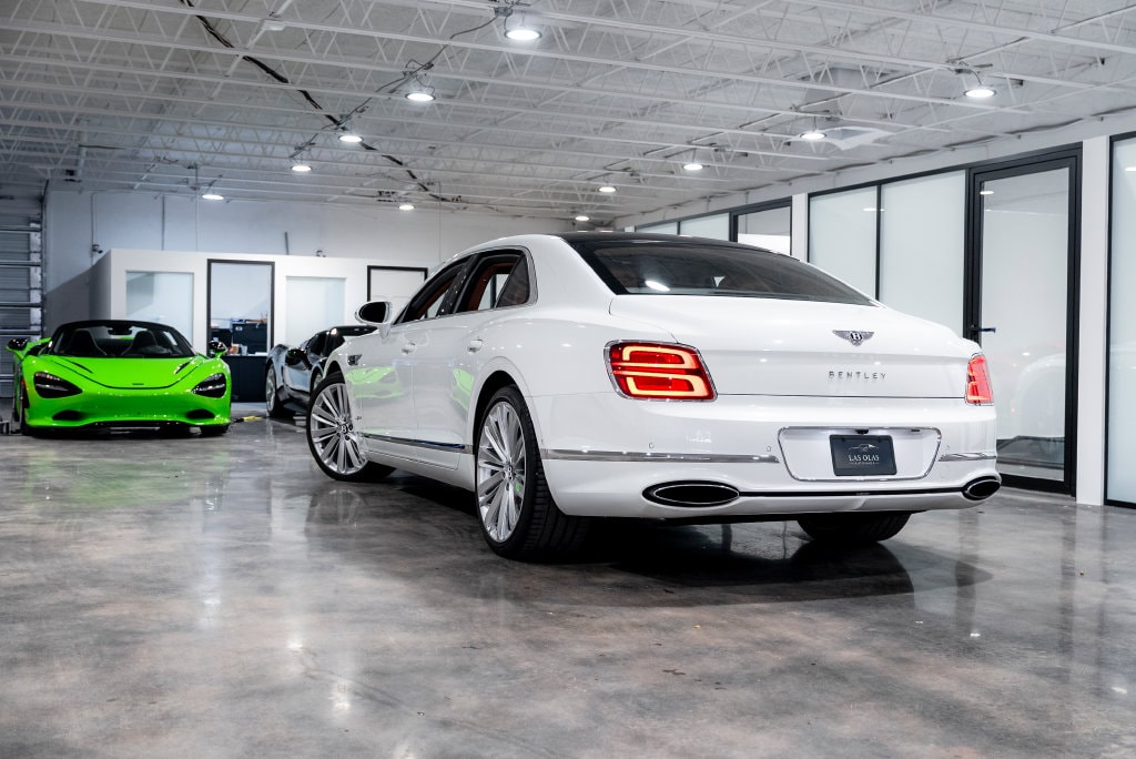 2023 Bentley Flying Spur Mulliner - Photo 20