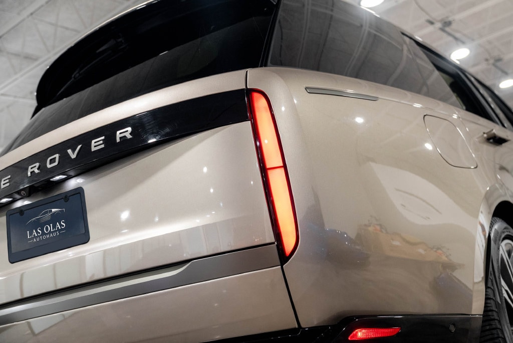 2024 Land Rover Range Rover SE - Photo 10