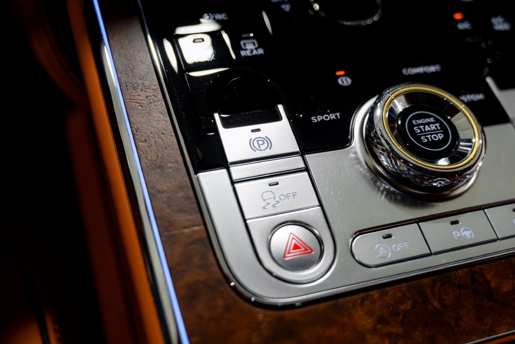2023 Bentley Flying Spur Mulliner - Photo 60