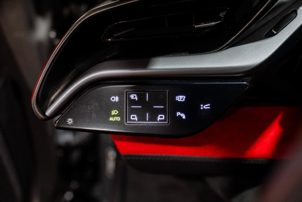2024 Ferrari SF90 Base - Photo 57