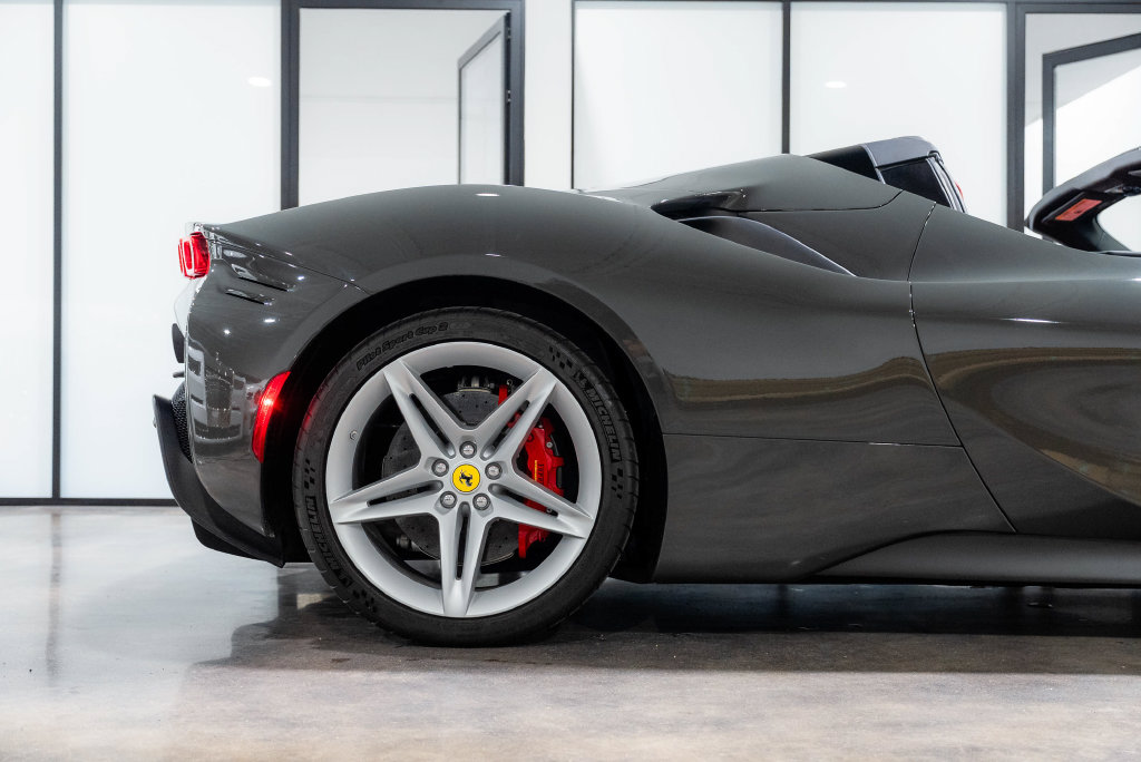 2024 Ferrari SF90 Base - Photo 34