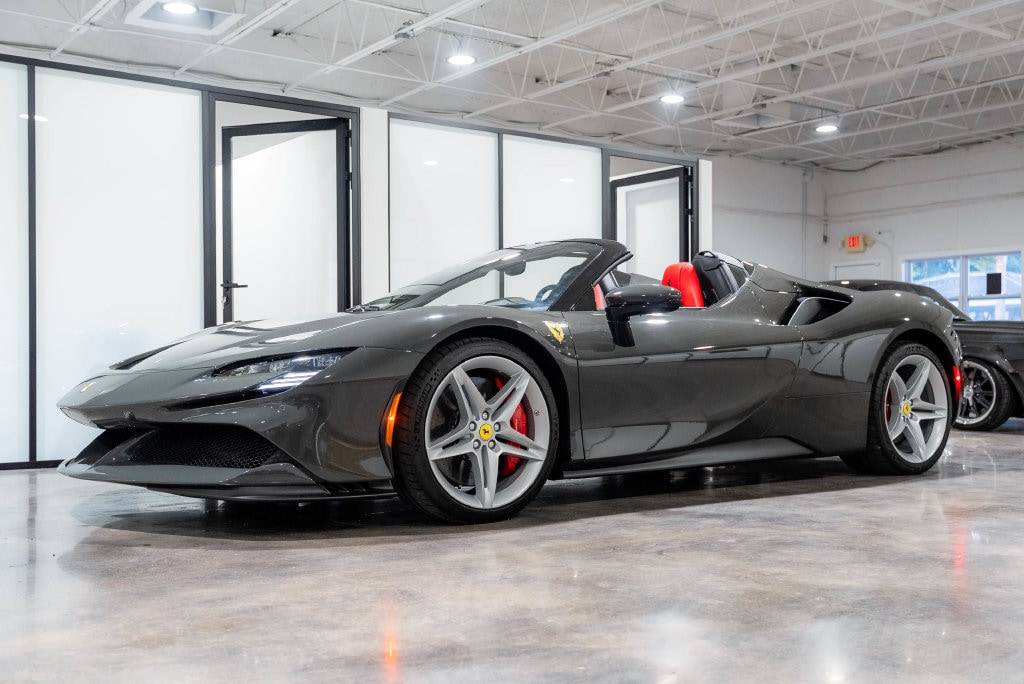 2024 Ferrari SF90 Base - Photo 22
