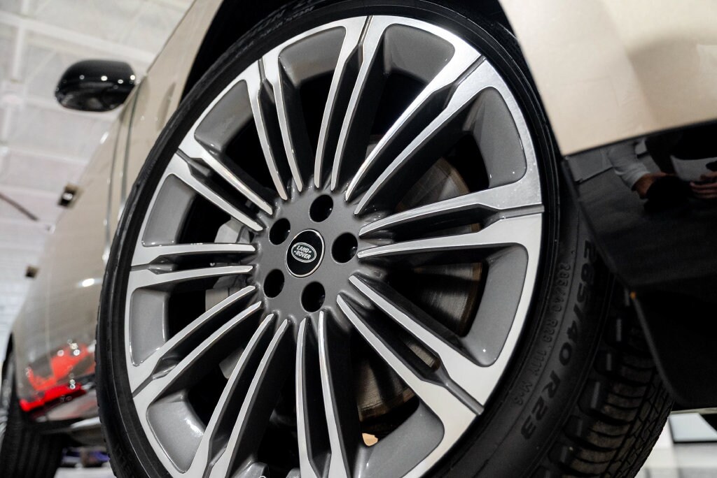 2024 Land Rover Range Rover SE - Photo 32