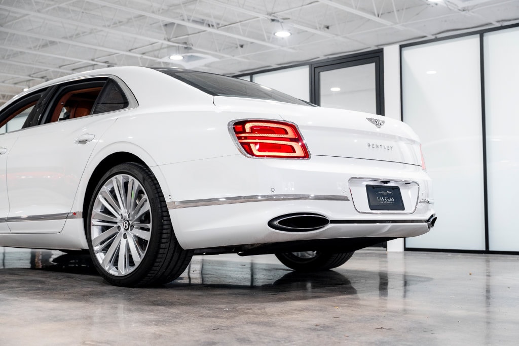 2023 Bentley Flying Spur Mulliner - Photo 22