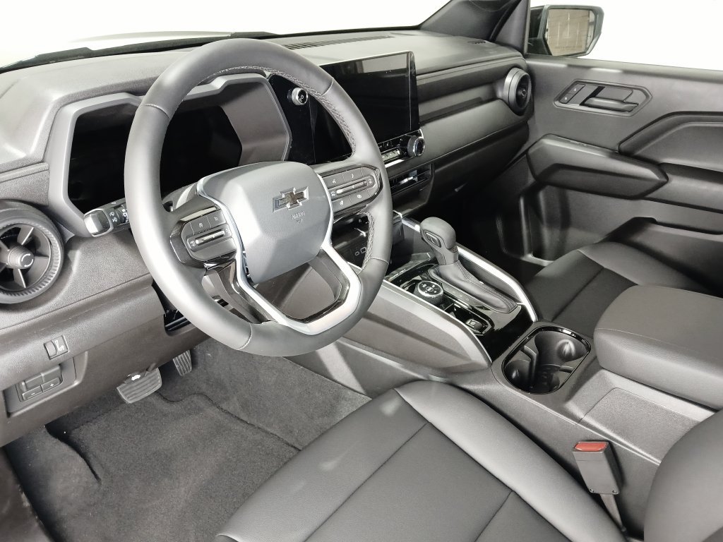 2026 Chevrolet Colorado Trail Boss - Photo 14