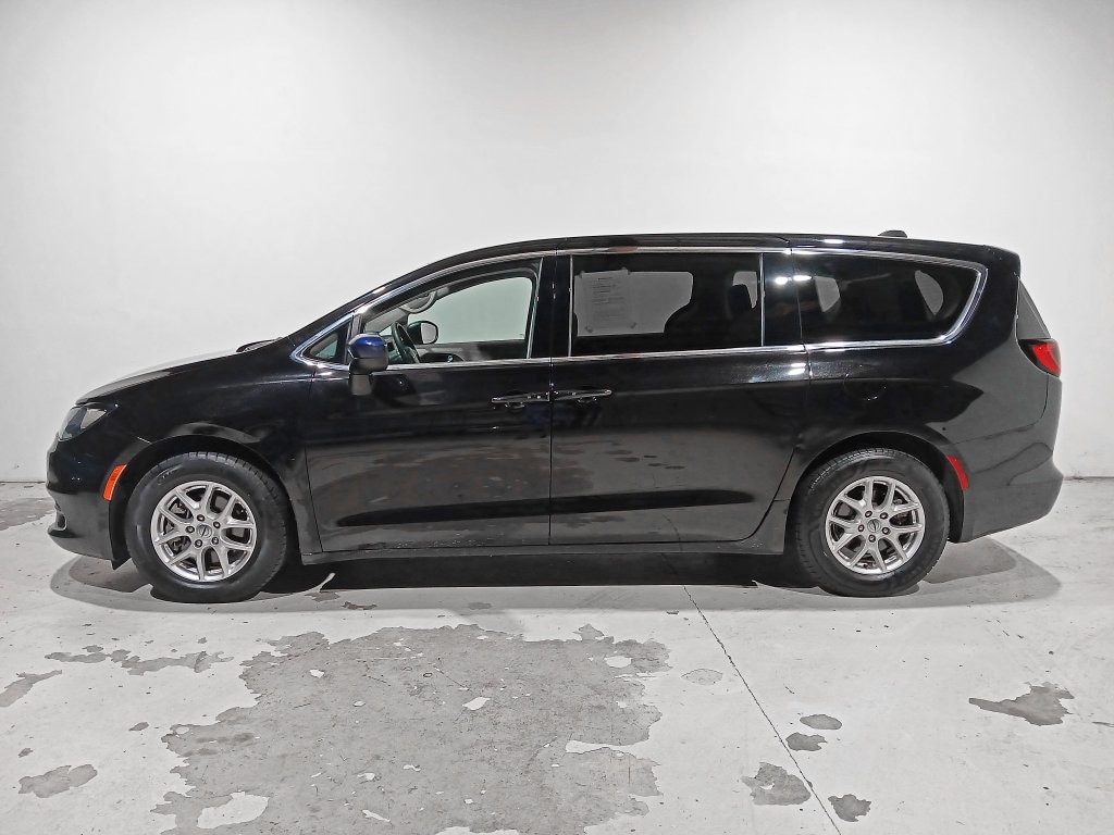 Used 2024 Chrysler Voyager LX