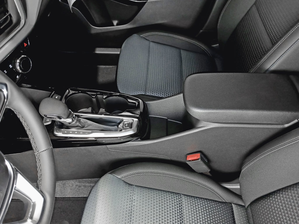 2026 Chevrolet Trax LT - Photo 15