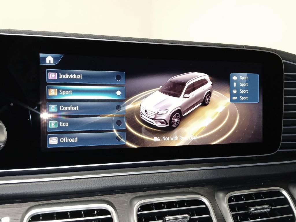 2026 Mercedes-Benz GLS Base - Photo 26
