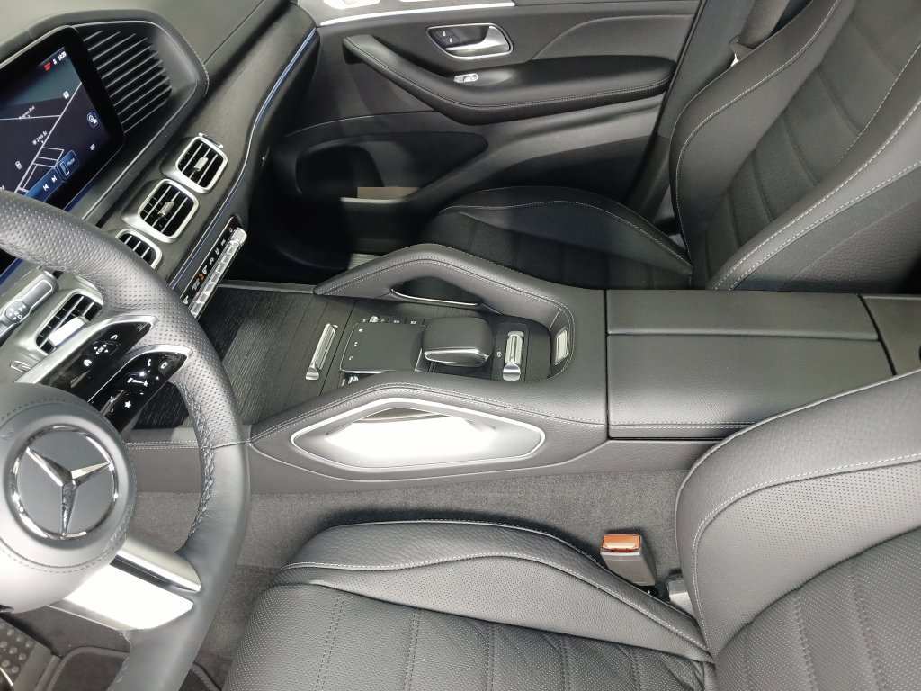 2026 Mercedes-Benz GLS Base - Photo 19