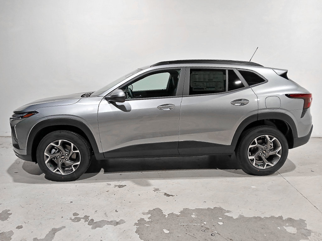 Used 2026 Chevrolet Trax LT SUV