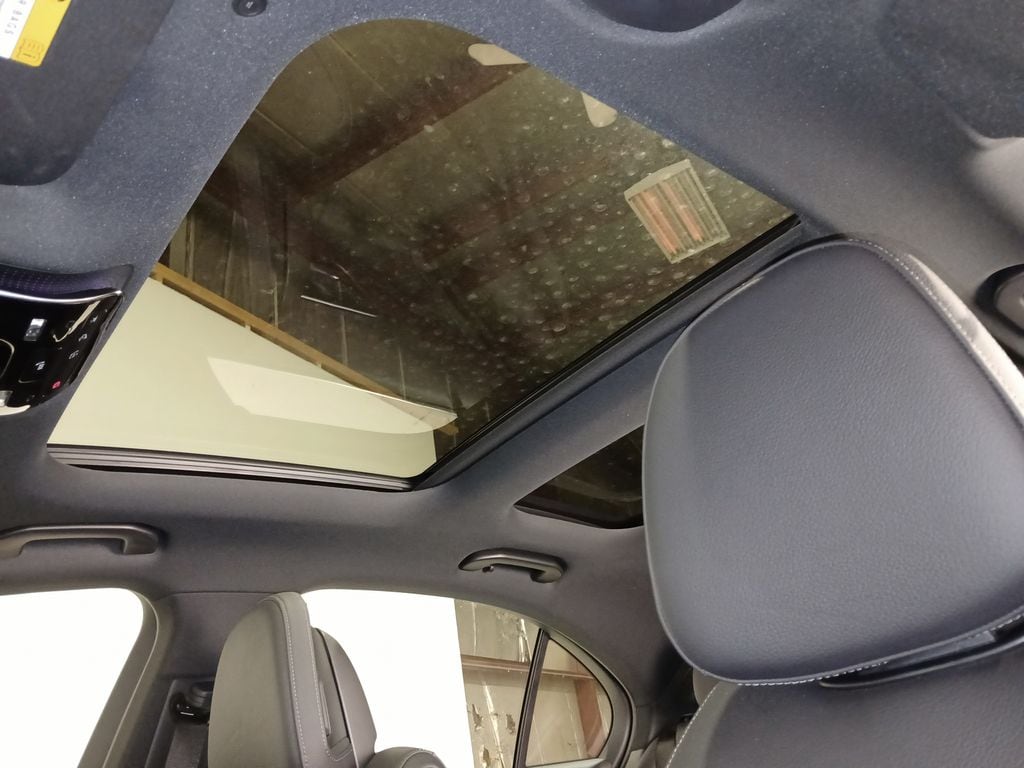 2026 Mercedes-Benz C-Class Sedan C 300 - Photo 11