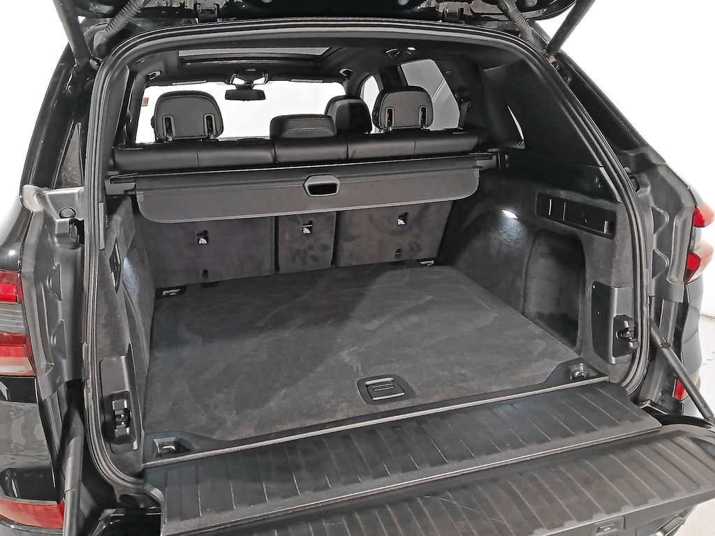 2023 BMW X5 M50i - Photo 8