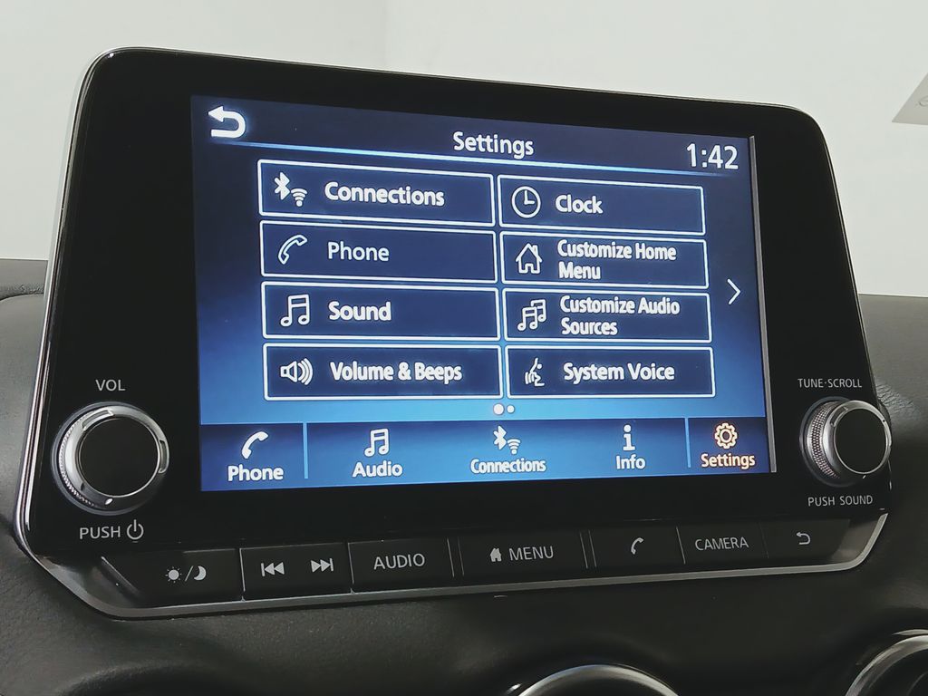 2025 Nissan Sentra SV - Photo 23