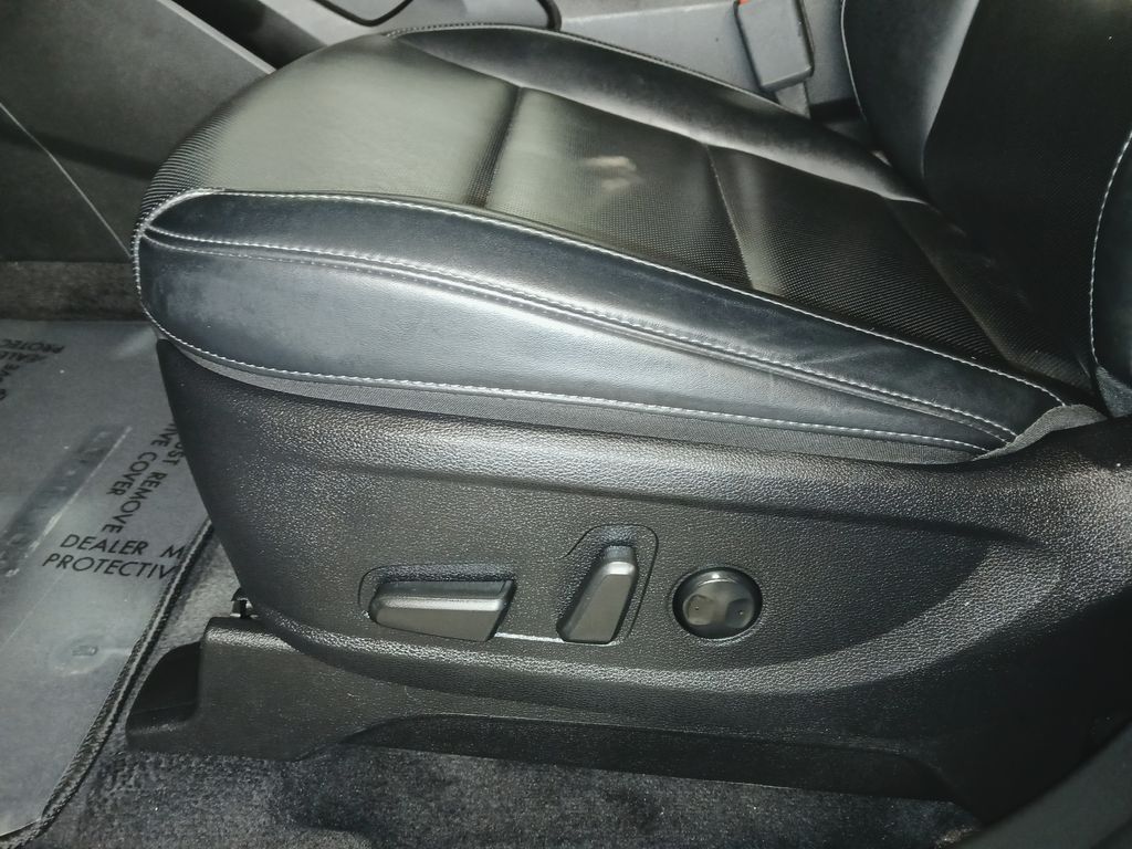 2025 Kia Telluride S - Photo 18