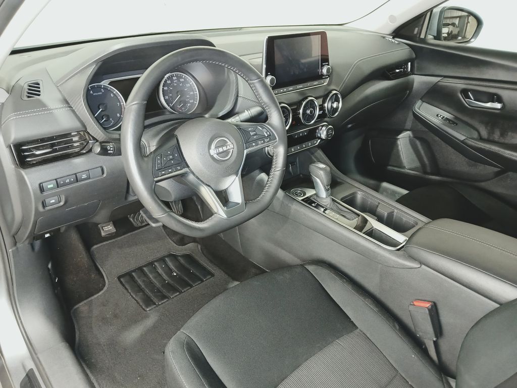 2025 Nissan Sentra SV - Photo 15