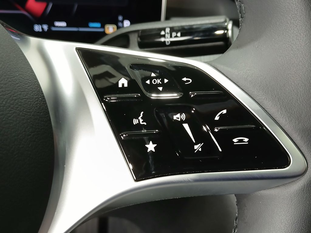 2026 Mercedes-Benz C-Class Sedan C 300 - Photo 27