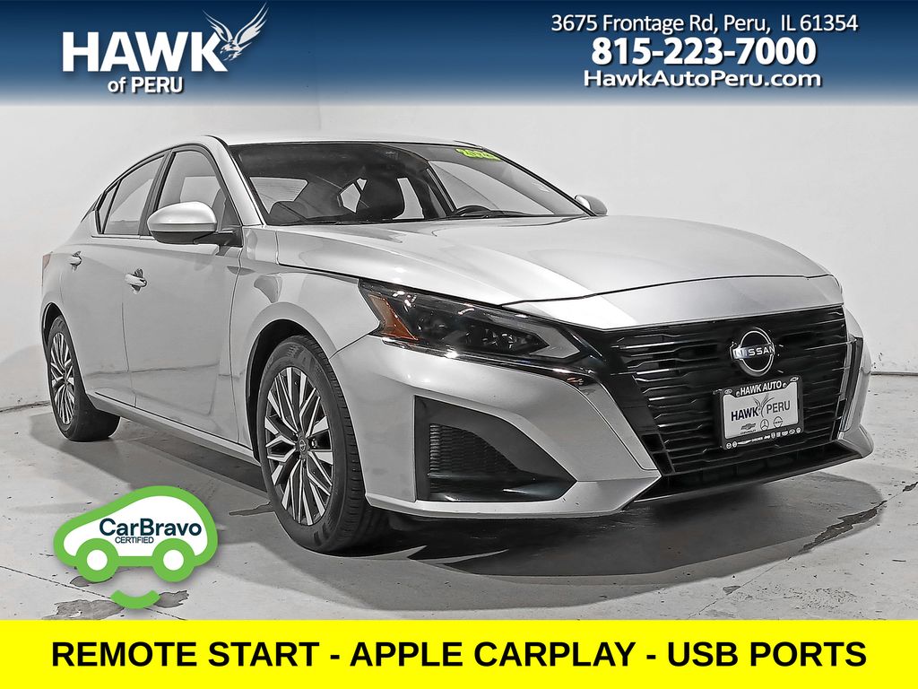 2023 Nissan Altima SV