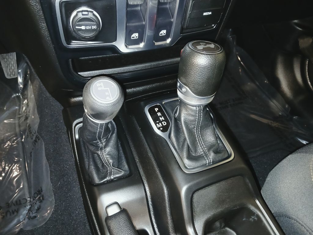 2024 Jeep Wrangler 2-Door Sport S - Photo 16