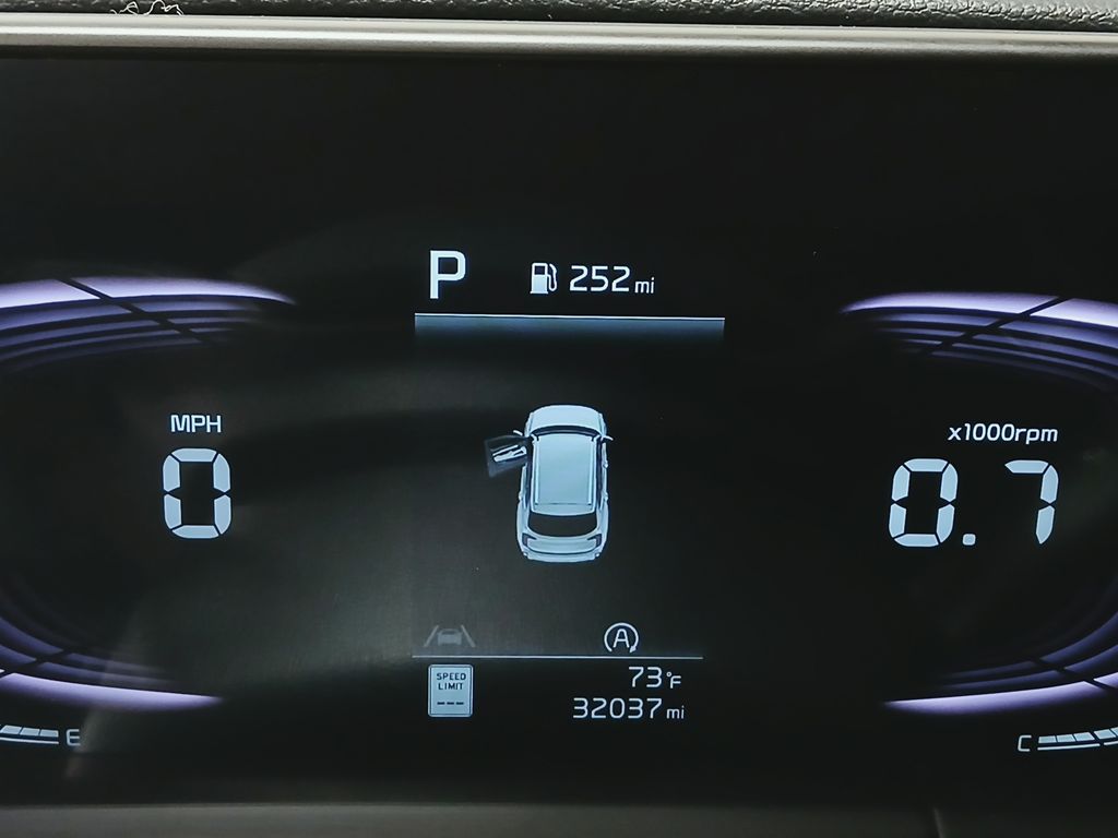 2025 Kia Telluride S - Photo 31