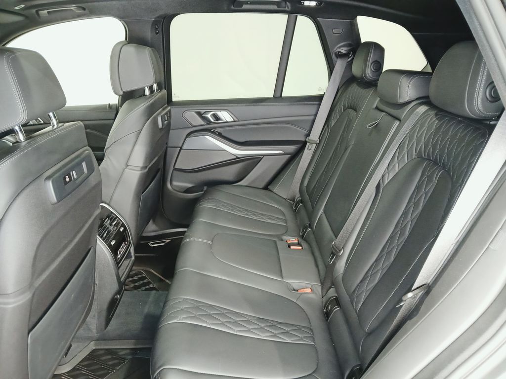 2023 BMW X5 M50i - Photo 12
