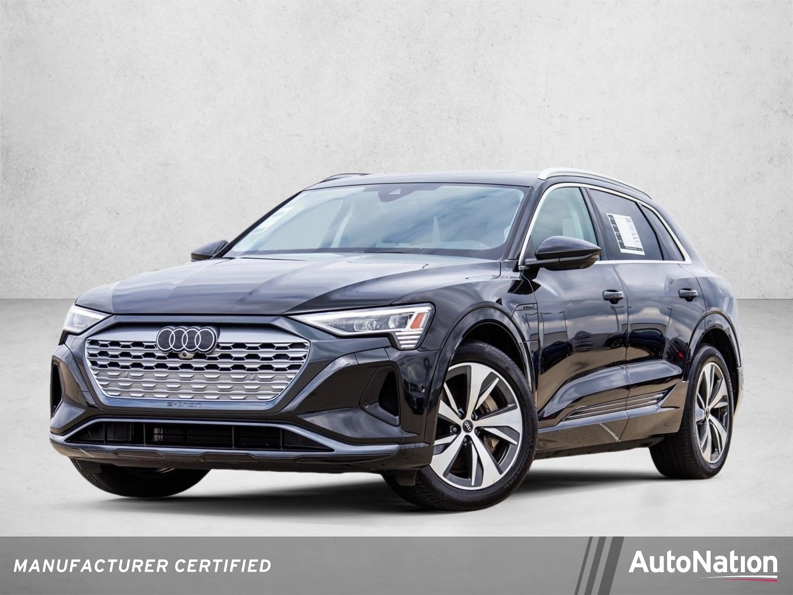 2024 Audi Q8 e-tron