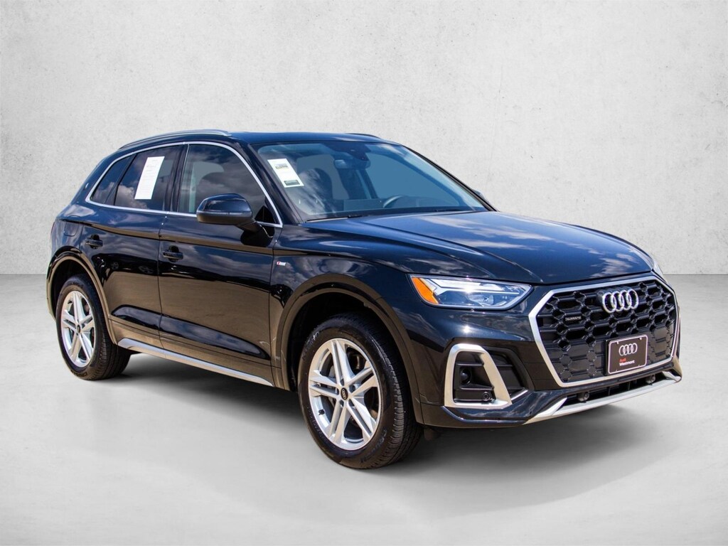 Used 2024 Audi Q5 e S line Premium SUV