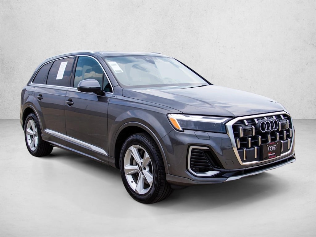Used 2025 Audi Q7 Premium SUV