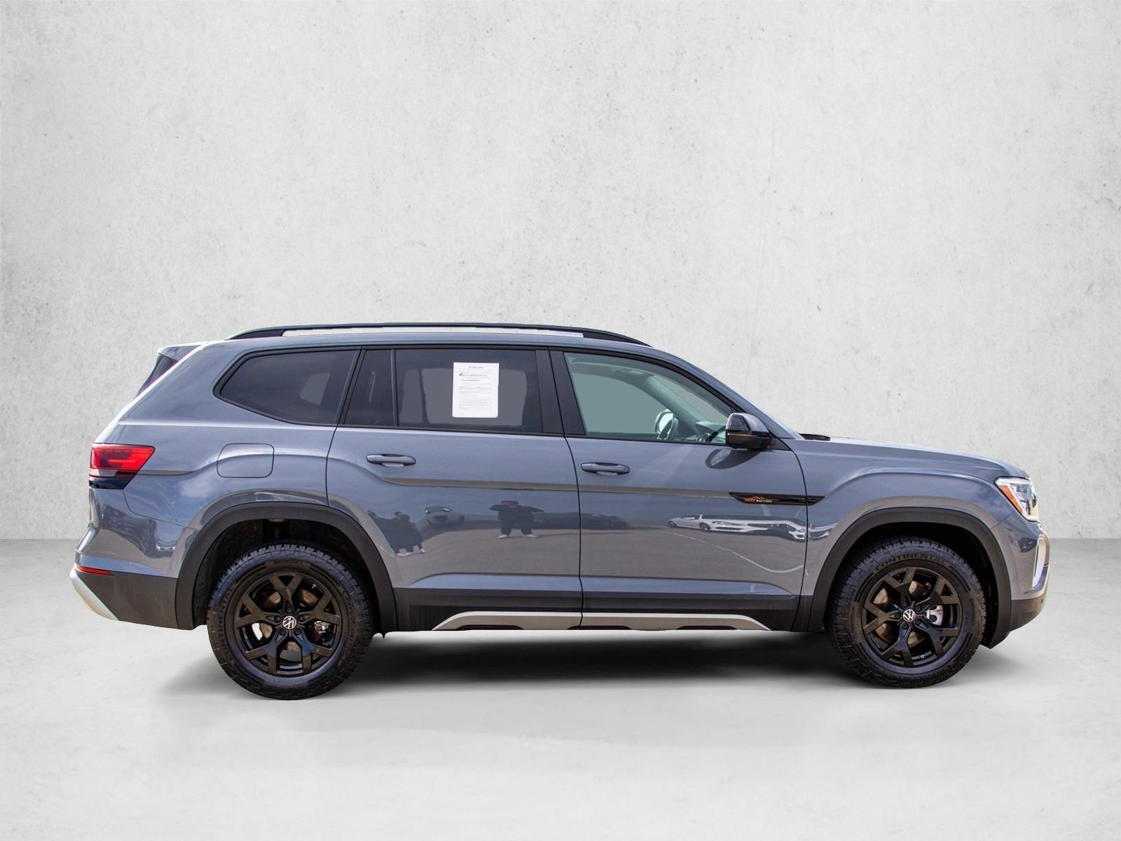 Used 2024 Volkswagen Atlas 2.0T Peak Edition SEL SUV