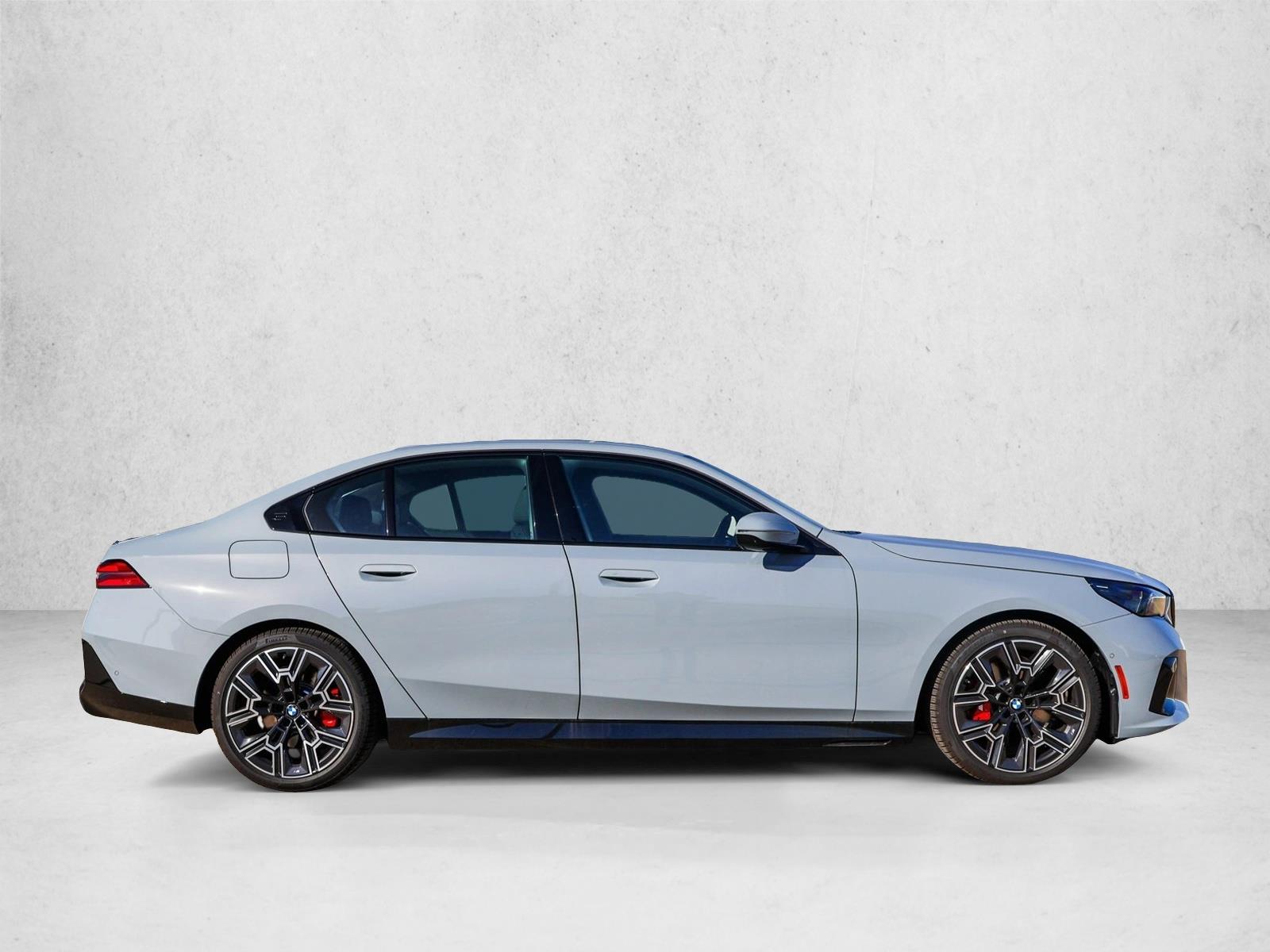 New 2027 BMW 540i xDrive Sedan