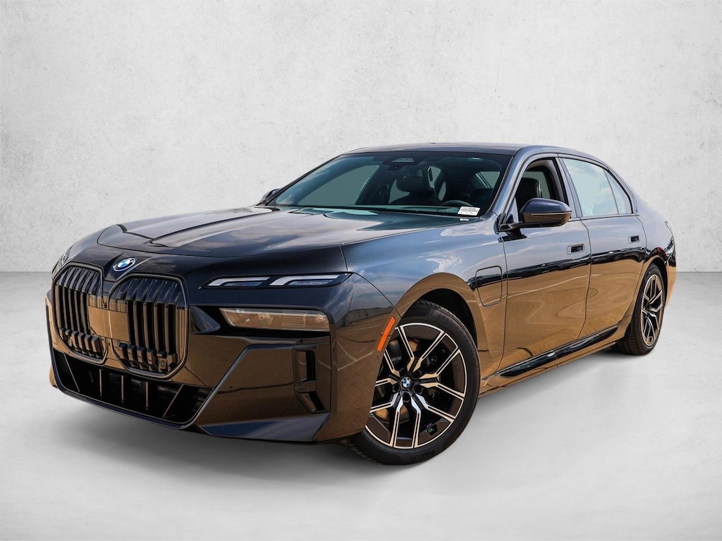 New 2026 BMW 750e xDrive Sedan