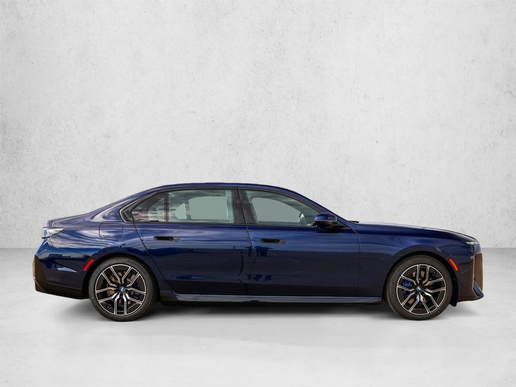 New 2027 BMW 740i xDrive Sedan