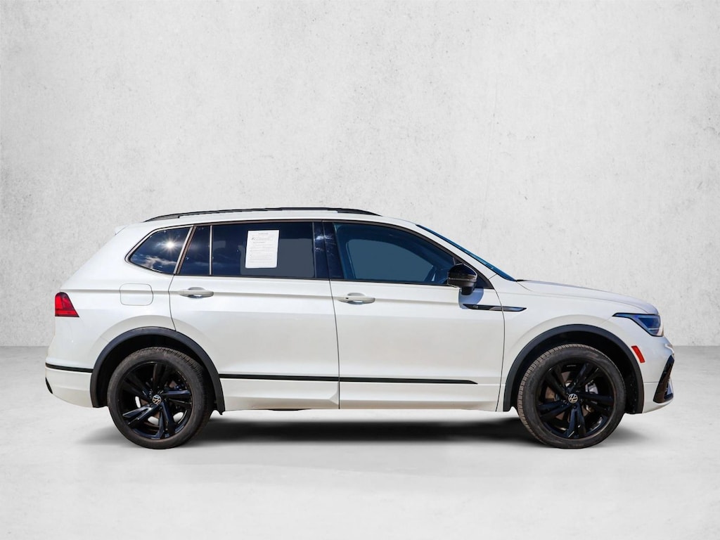 Used 2024 Volkswagen Tiguan 2.0T SE R-Line Black SUV