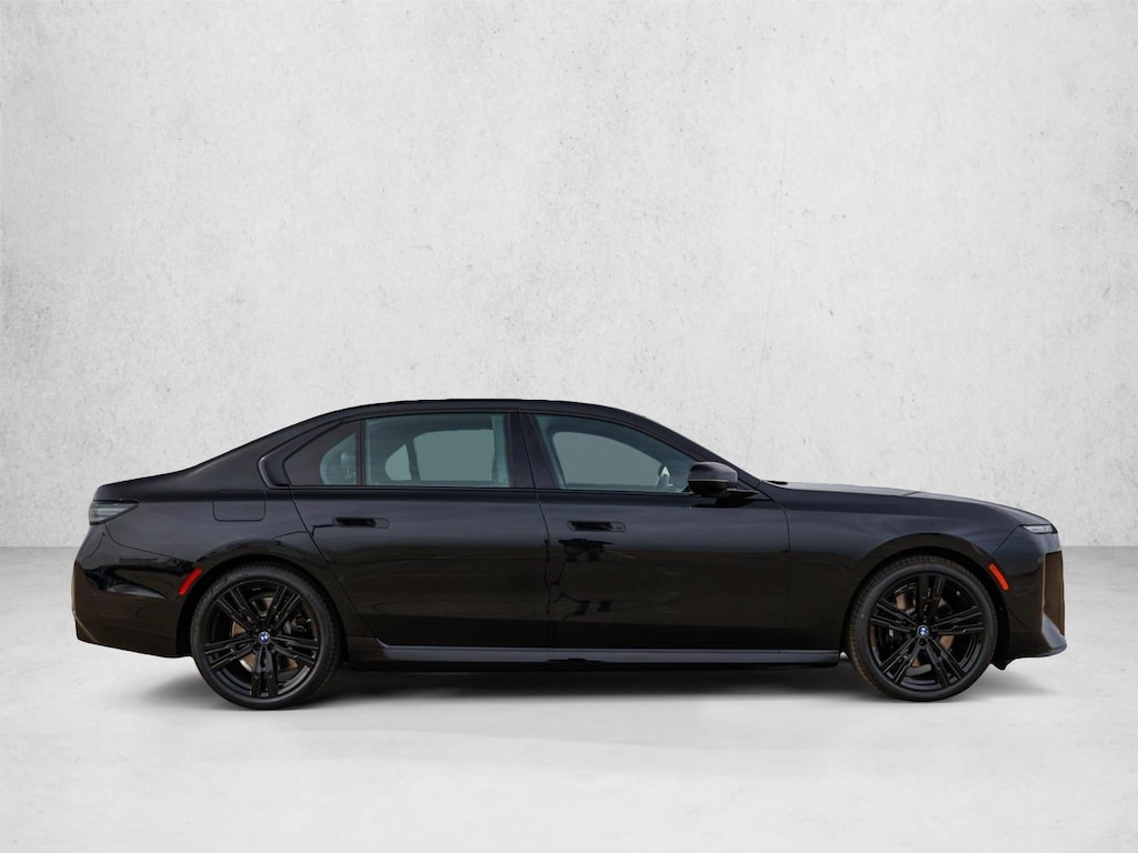 New 2027 BMW 740i xDrive Sedan
