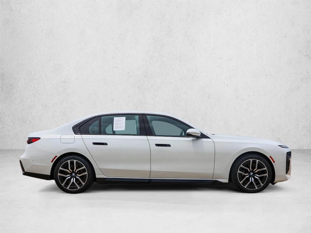 Used 2026 BMW 740i xDrive Sedan