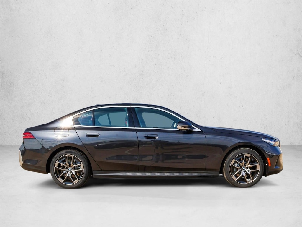 Used 2026 BMW 530i xDrive Sedan
