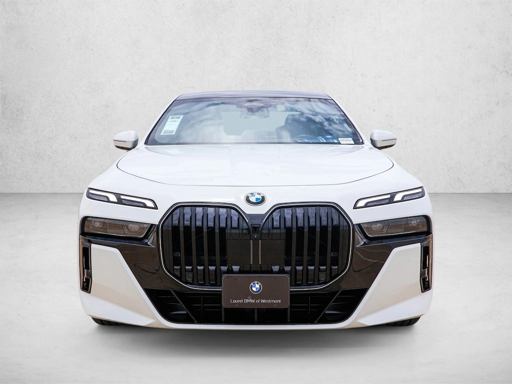 Used 2026 BMW 740i xDrive Sedan