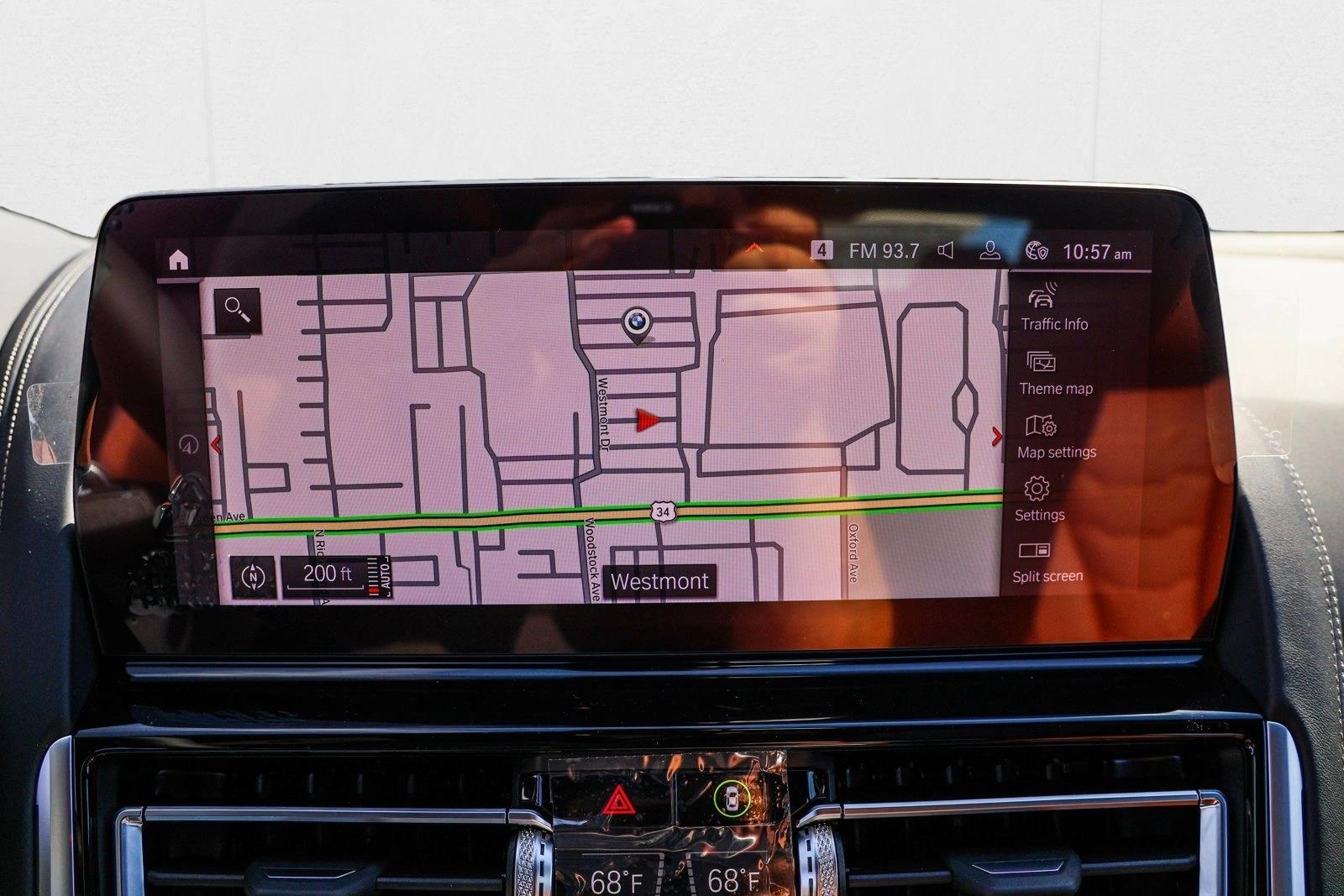 2026 BMW 8 Series 840i - Photo 18