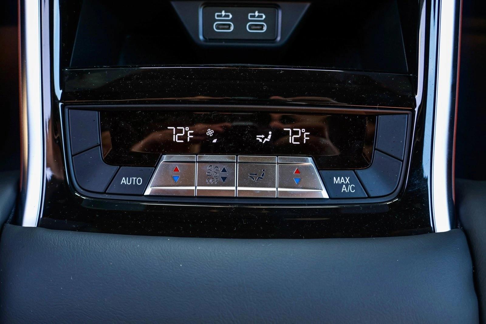 2026 BMW 8 Series 840i - Photo 23