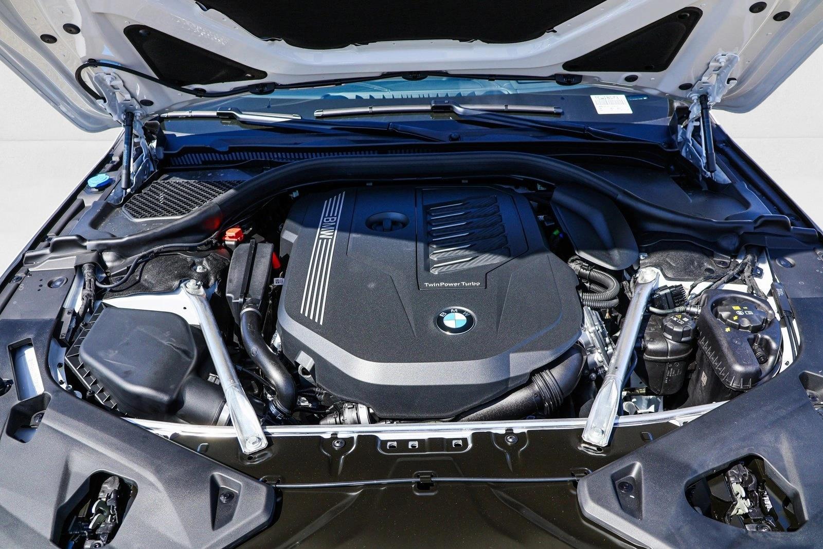 2026 BMW 8 Series 840i - Photo 29