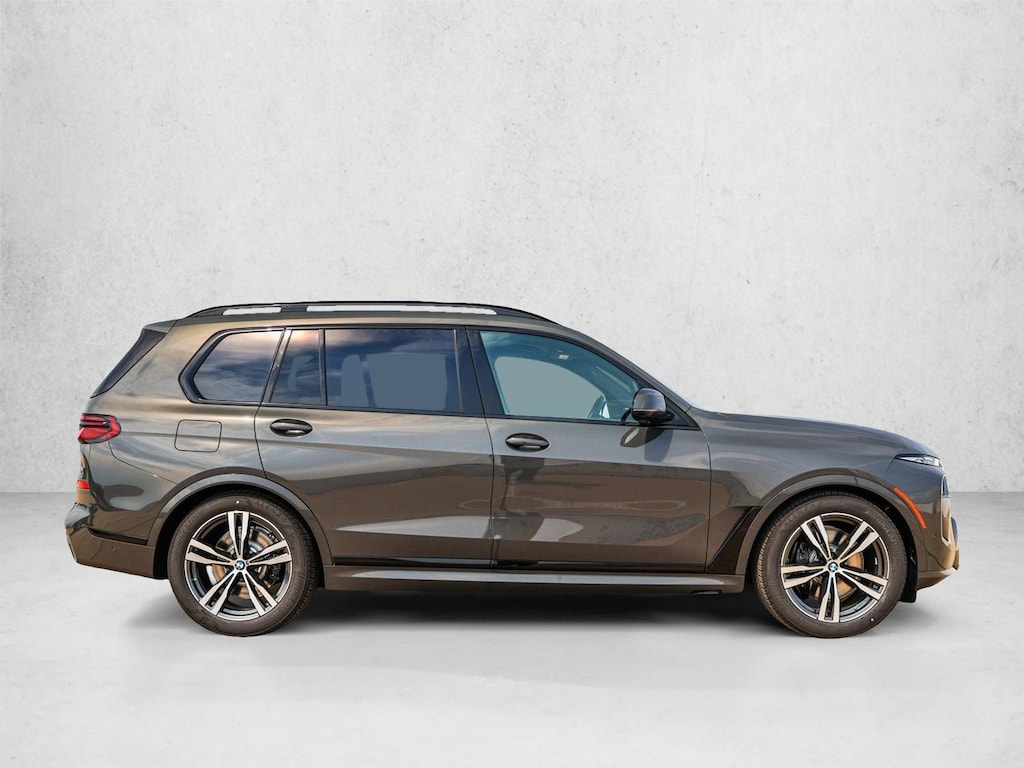 New 2027 BMW X7 xDrive40i SUV