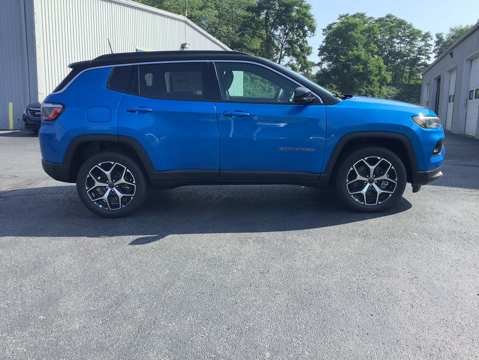 New 2026 Jeep Compass LIMITED 4X4 Sport Utility