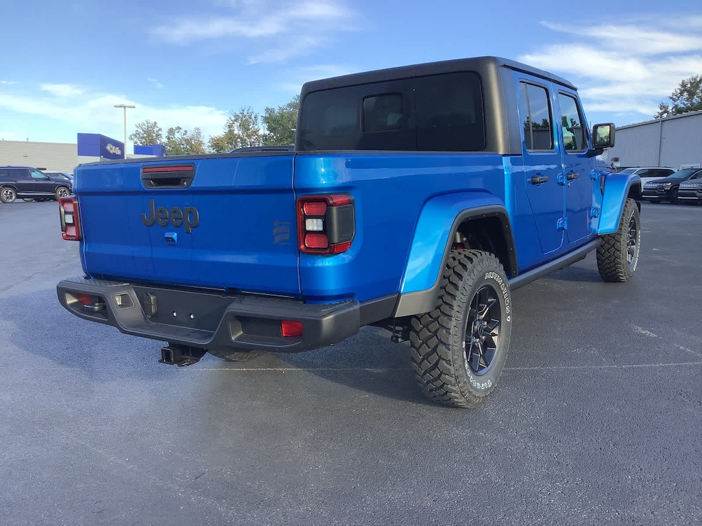 New 2027 Jeep Gladiator Willys Pickup