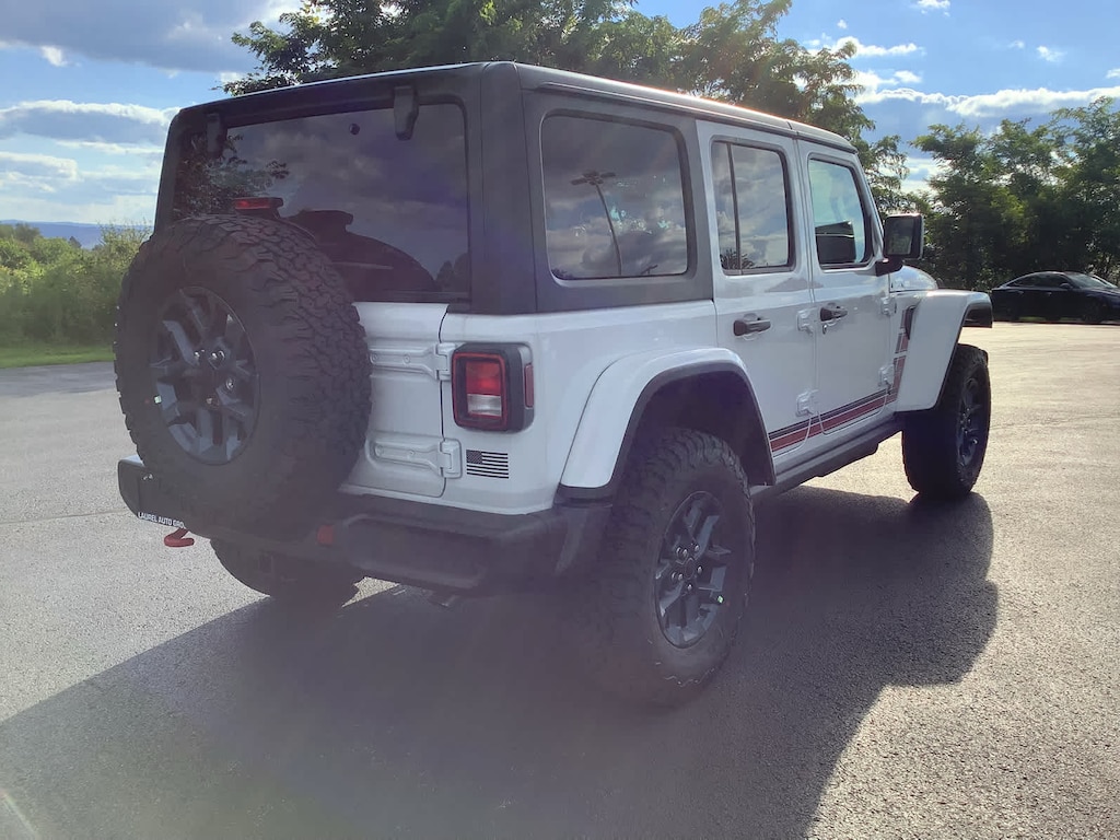 New 2026 Jeep Wrangler Sport Sport Utility