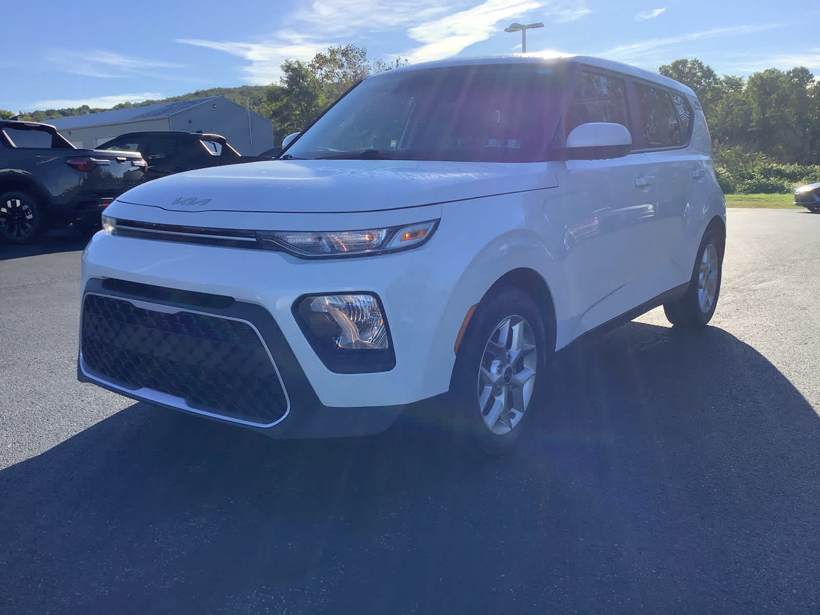 2022 Kia Soul LX - Photo 8