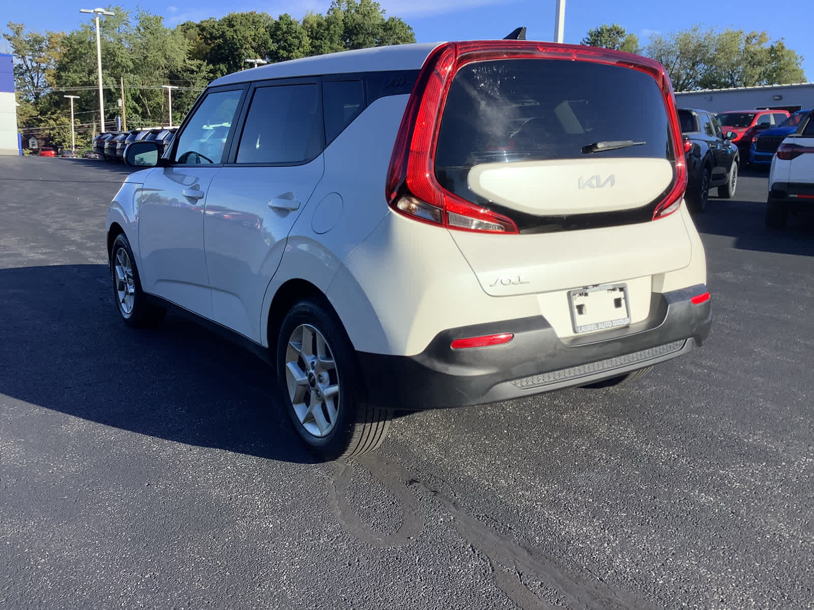 2022 Kia Soul LX - Photo 6
