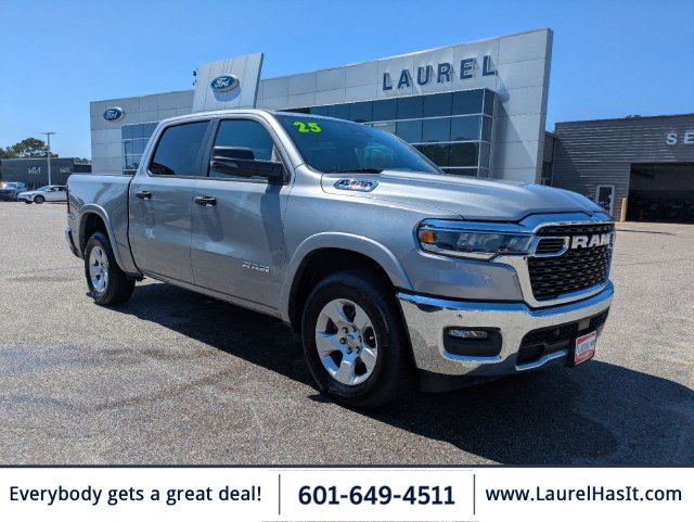 2025 RAM 1500 Pickup