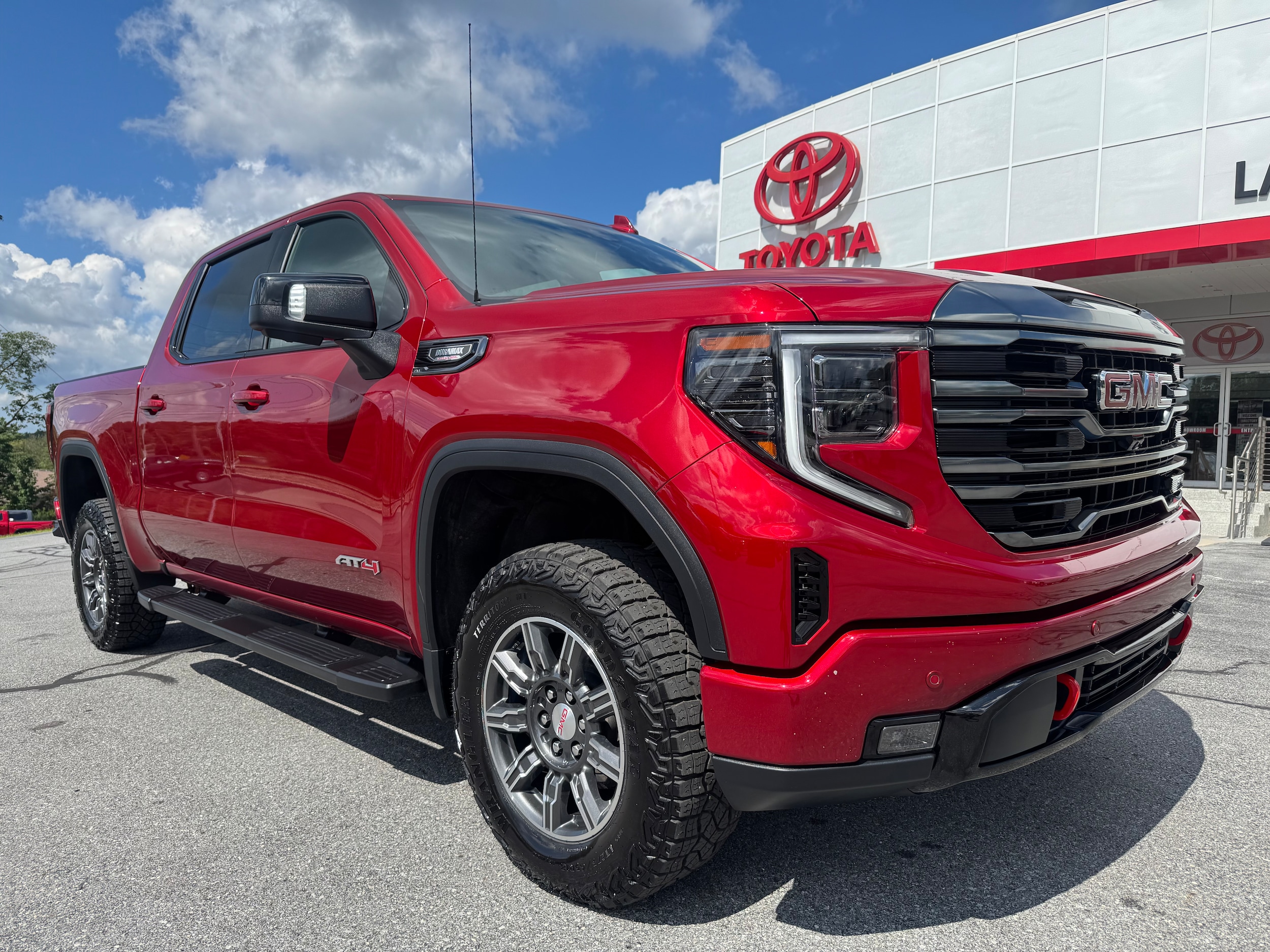 2024 GMC Sierra 1500 AT4