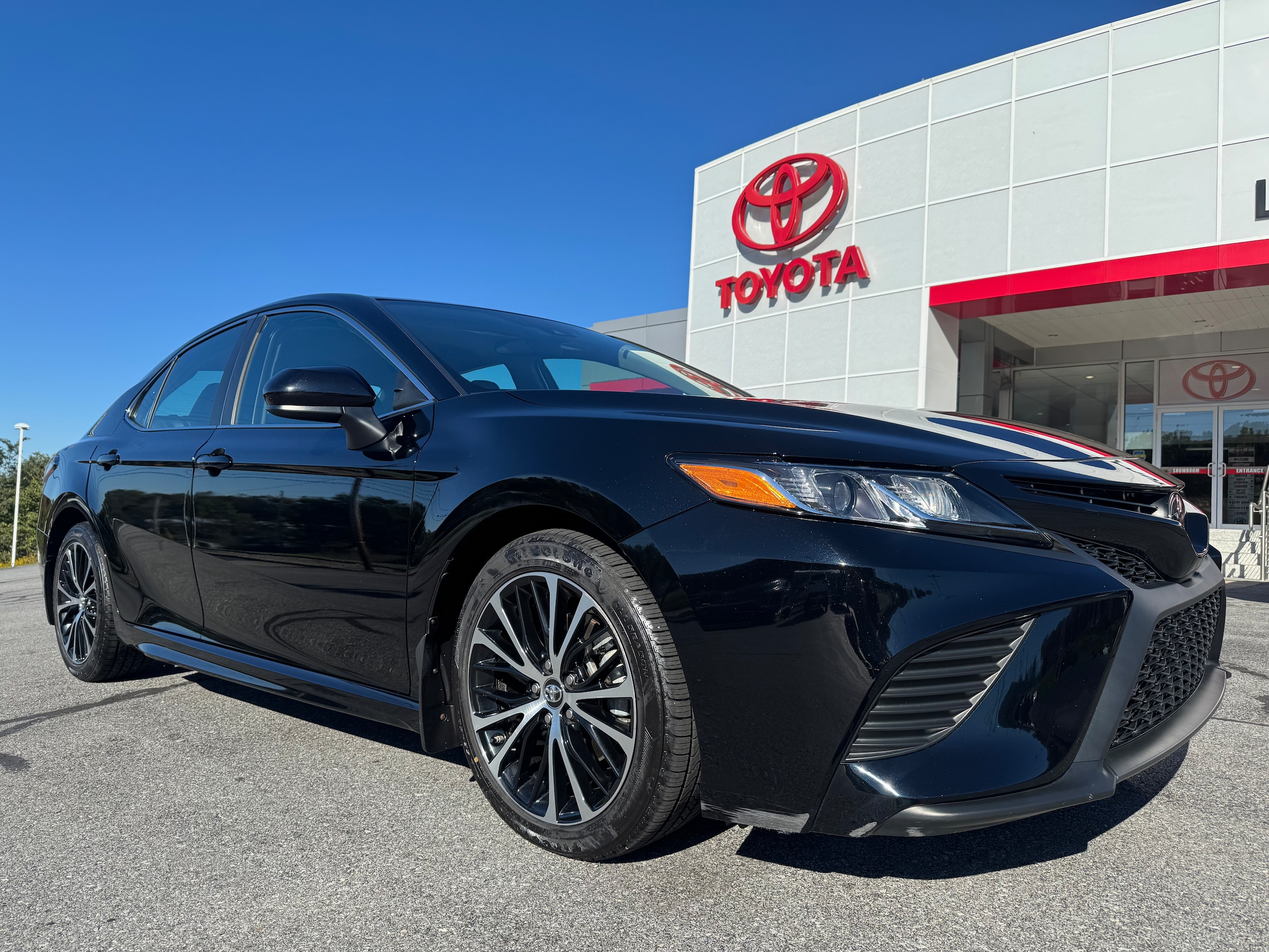 2019 Toyota Camry SE